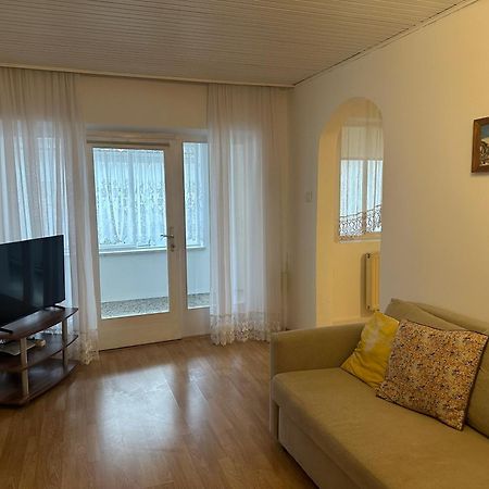 Cheap Outlet Center Apartment With Pool พาร์นดอร์ฟ ภายนอก รูปภาพ